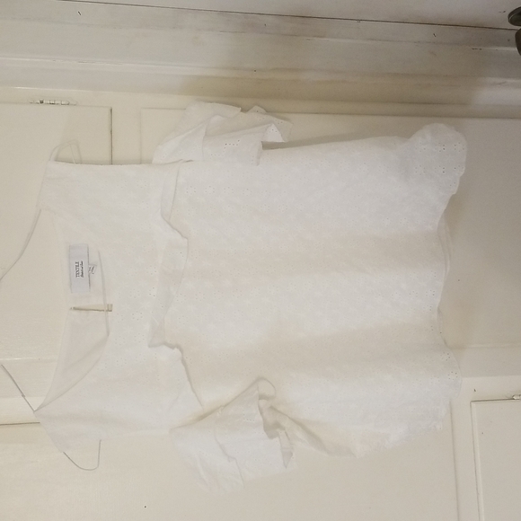 Textile Elizabeth James Eyelet Peplum White Top size 2x NWOT - Picture 1 of 11